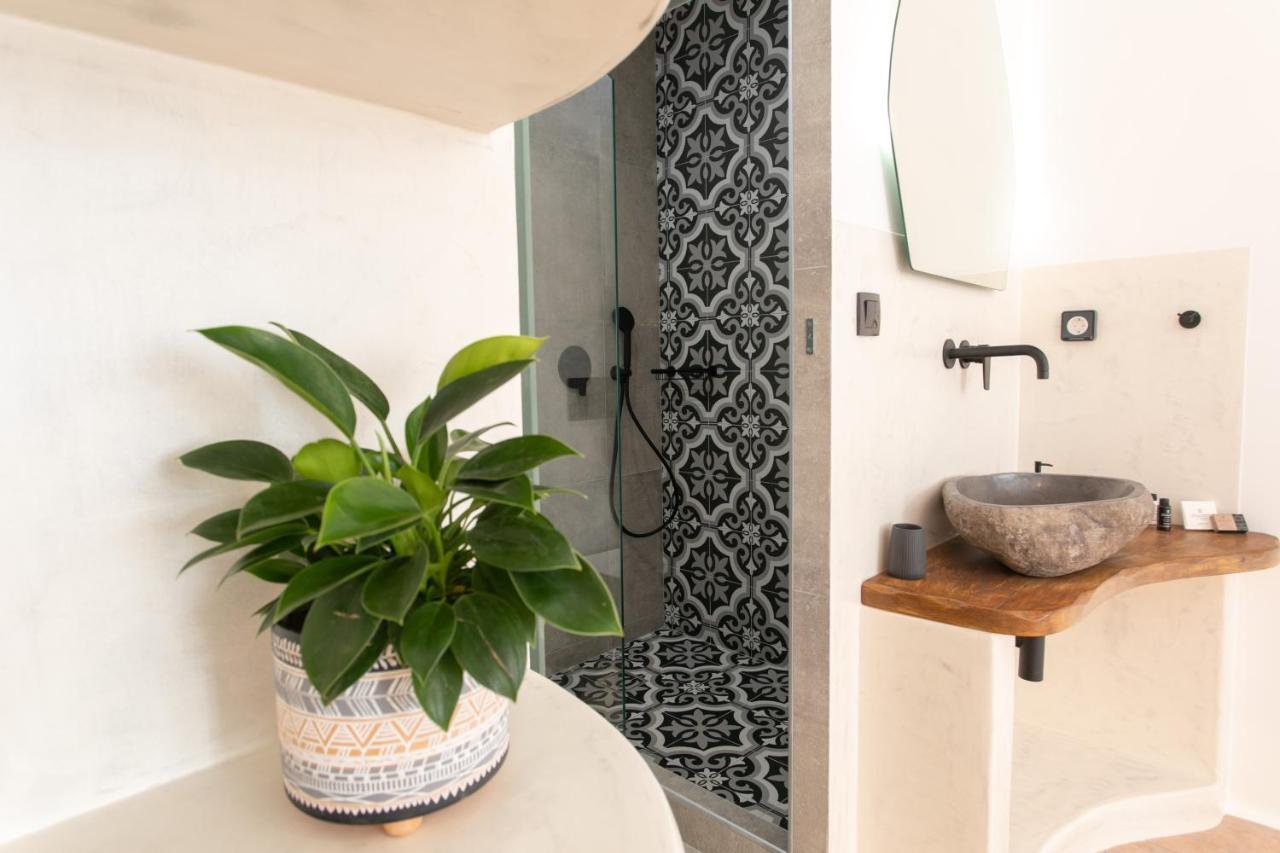 Adama'S Suites Naxos City Exterior foto